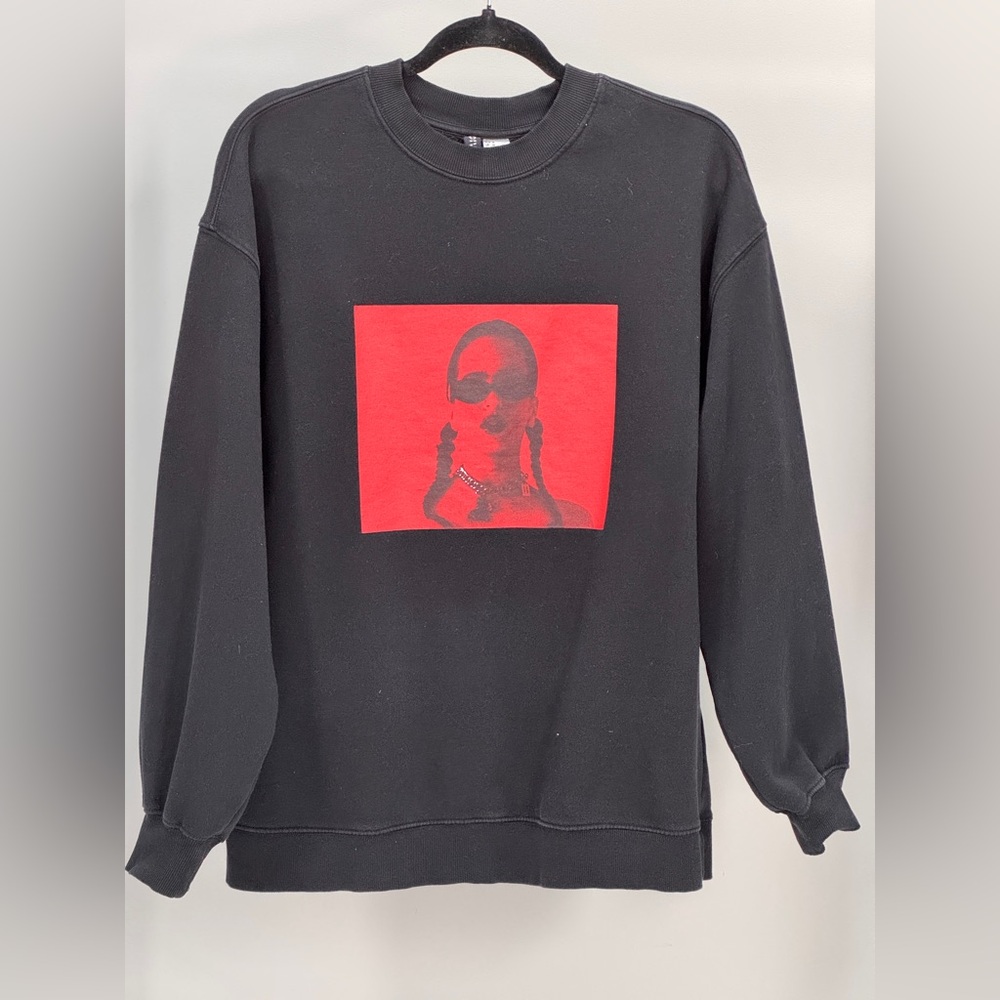 H&M Black Sweater with Red Graphic